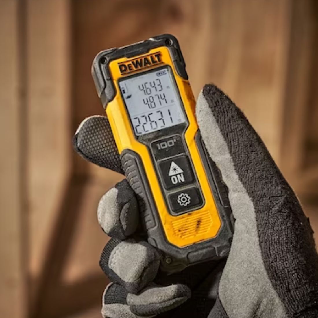 Dewalt DWHT77100 XJ 30m Cordless Laser Distance Meter